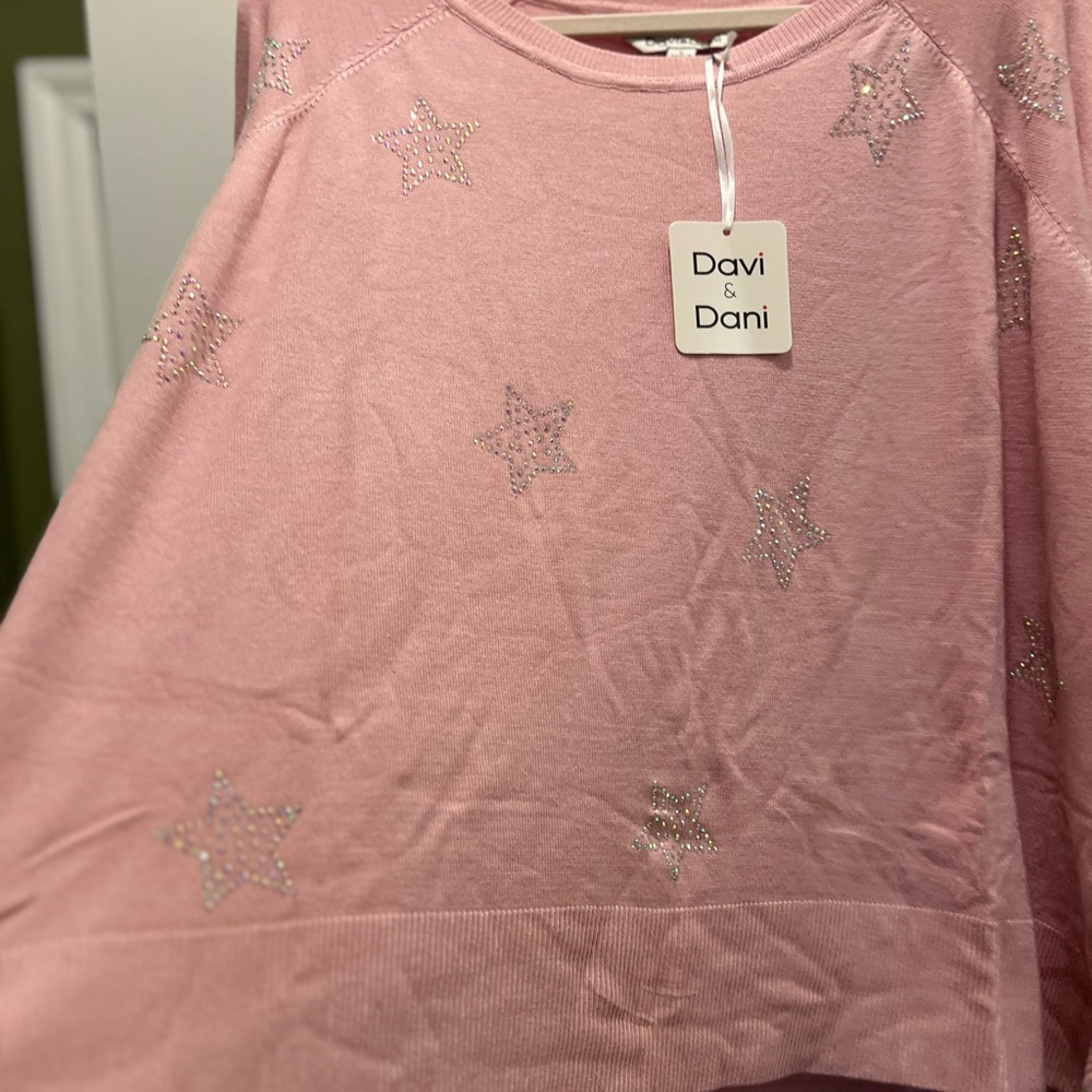 NWT Davi & Dani rhinestone embellished Star loose knit tunic top blouse - Picture 10 of 16